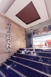 Mararena Family Apartments & Long Stay Living - Steps from 5th Avenue - 9