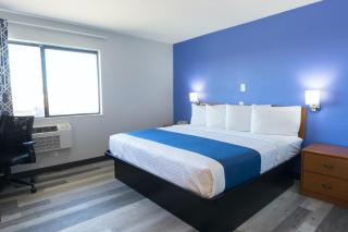 Americas Best Value Inn East Peoria - 3