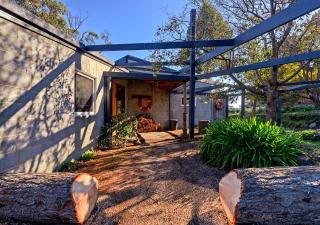 Taylors Bay Cottage - South Bruny - 1