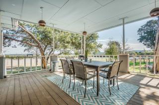Serene Hill Country Wildlife Sanctuary w/ Porch - Boerne - 9