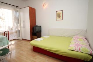 Apartments with parking space Makarska - 6691 - Makarska - 1