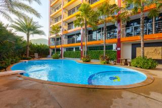NaiHarn Sea Condo by Holy Cow, 1-BR, mountain view - Nai Harn Beach - 0
