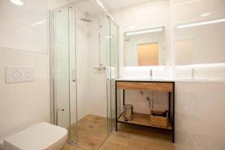 Apartamentos Reina Victoria - Santander - 3