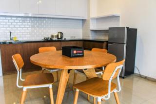 Homey and Warm 3BR Apartment at Ambassade Residences By Travelio - 5
