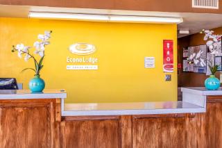 Econo Lodge - Acworth - 6
