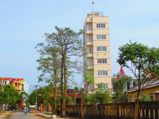 Nam Long Plus Hotel - Dong Hoi - 0