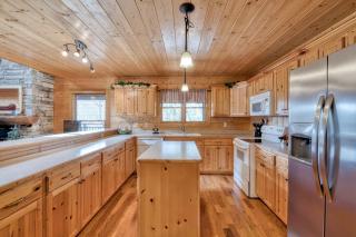 Country Living - Sevierville - 1
