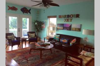 115 Harbour Key Drive - - 2