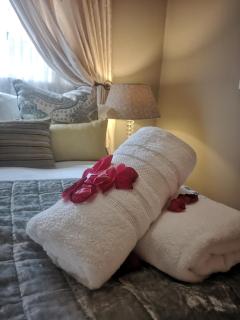 Bristow Self Catering Unit with Back Up Power and Free Wi- Fi - Roodepoort - 0