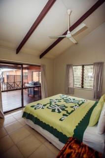 Nikao Beach Bungalows - 5