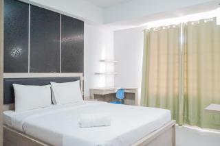 Comfy Studio at Beverly 90210 Apartment By Travelio - Tangerang - 9