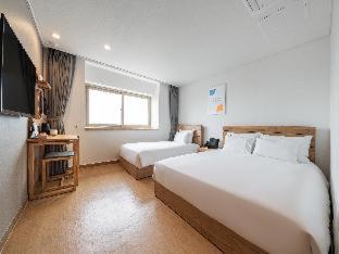 Heyy Seogwipo Hotel - Seogwipo - 2