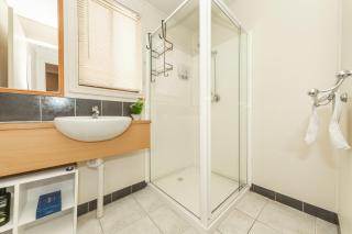 Cottage 20 - 3 Bedroom - Lake Hume Resort - Albury - 5