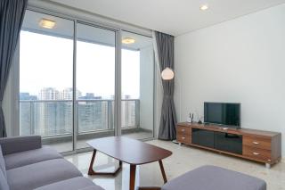 Relaxing 2BR at The Empyreal Condominium Epicentrum Apartment By Travelio - 1