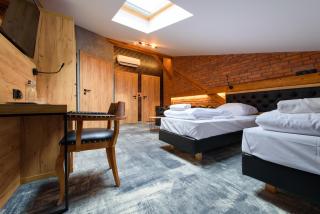 Lord Jack Apartments - 1