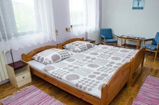 Pigál Panzió - Badacsonyörs - 8