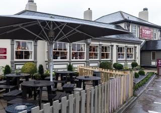 Toby Carvery Old Windsor by Innkeeper's Collection - 6