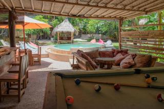 Jati Village, Party Hostel and Bungalows - Gili Trawangan - 4