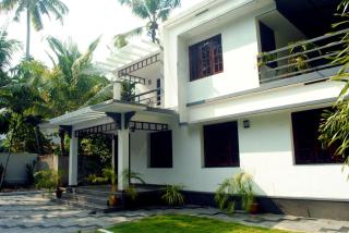 NICE VILLA - Irimbranallūr - 0