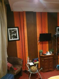 Ambassy Hotel - 3