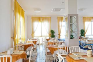 Hotel Ideale Mare - 3