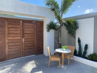 Sunshine SXM Studios - 6