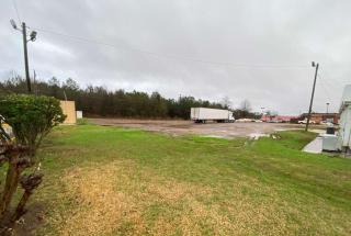 Days Inn by Wyndham Forest - Forest - 1