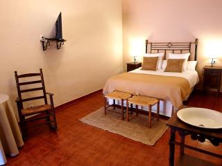 Hospedium Hotel Val de Pinares - 3