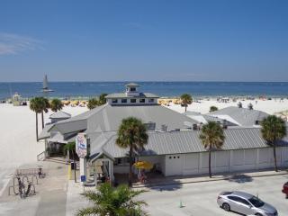 Palm Pavilion Inn - Clearwater Beach - 5
