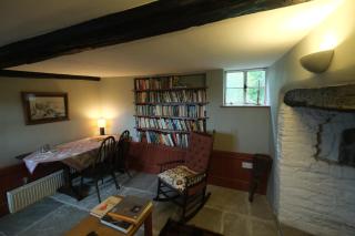 Chestnut Cottage - 3