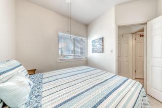 Leeward Isles 203 - 8