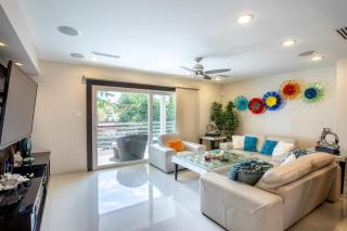 Oleander Paradise - Unit A - South Padre Island - 4