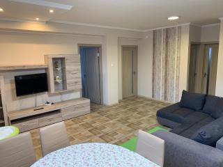 Gázláng Apartman - 1