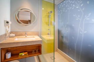 Grand Livio Kuta Hotel - Legian - 3