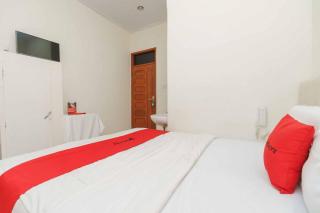 RedDoorz @ Haraito Tarutung - Tarutung - 1