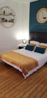 Logis Hotel La Tourelle du Beffroi - Bourbon-Lancy - 6