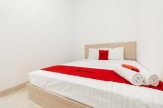 RedDoorz @ Graha Cemerlang Maros - Makassar - 0