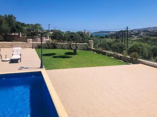 Levanda Luxury Stone Villa - Kalyves - 3