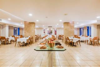 Pearl Hotel - Rodes - 8
