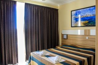 Coral Hotel - St Paul's Bay - 2