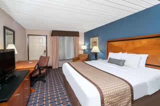 Baymont by Wyndham Knoxville I-75 - Knoxville - 3