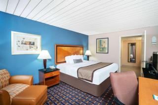 Baymont by Wyndham Knoxville I-75 - Knoxville - 6