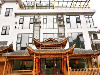 Mountain View Guesthouse - 2