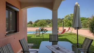 Charming villa Joy with private pool and sea view near Medulin - Ližnjan - 2