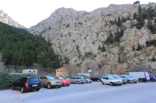 Apartments with a parking space Omis - 4327 - 3