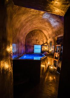 Canvas Suites - Oia - 1