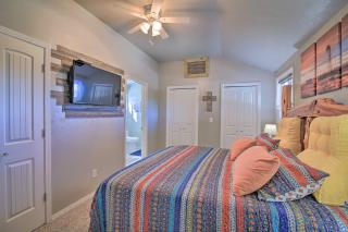 Updated Cabin with Fire Pit - 1 Mile From Downtown! - 4