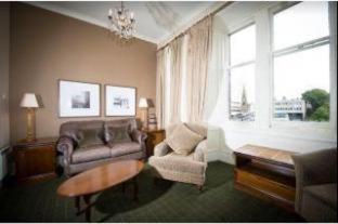 Columba Hotel Inverness by Compass Hospitality - Inverness - 2