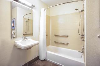 Candlewood Suites Indianapolis Northeast by IHG - Indianápolis - 5