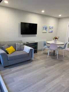 Sea View Terrace - Newcastle - 3